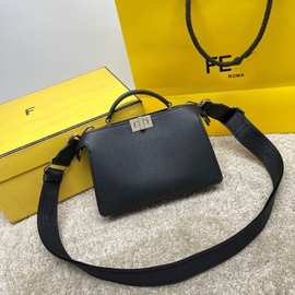 F迪peekaboo手提荔枝纹真皮小怪兽公文包单肩挎包高品质图片实拍