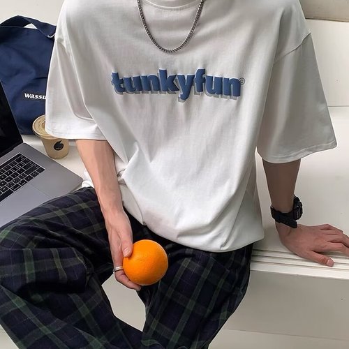 Casual Summer T-Shirt with Letter Print, Hong Style Minimalist, In Fashion Brand Couple's Top, Loose and Versatile Short Sleeve Clothing for Men