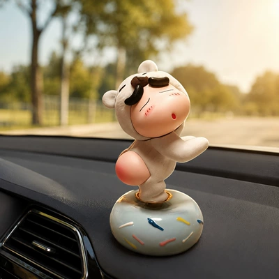 Bare Butt, Crayon Shin-Chan, Creative: Car ornaments