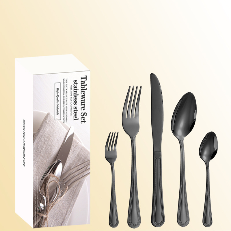 Caja blanca de 60 piezas en negro