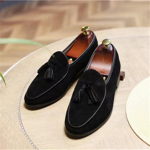 Italian fashion retro British bean shoes men's tassel slip-on loafers men's slip-on casual shoes