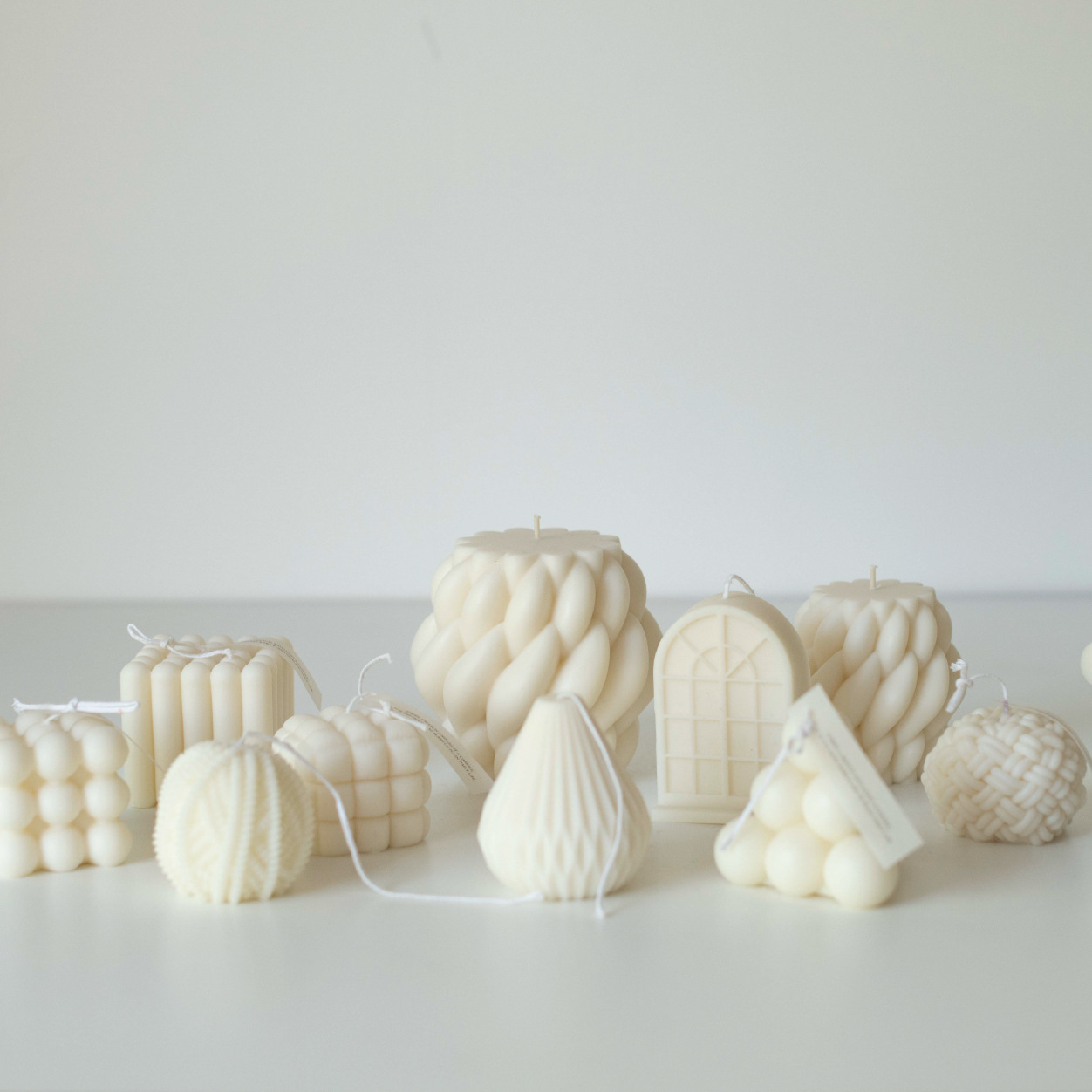 Nordic avanzada ins estilo Corea del Sur original geométrica decoración hecha a mano de la vela blanca lechosa vacaciones aromaterapia regalo