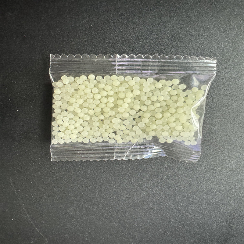 빛나는 흡수성 구슬 500개