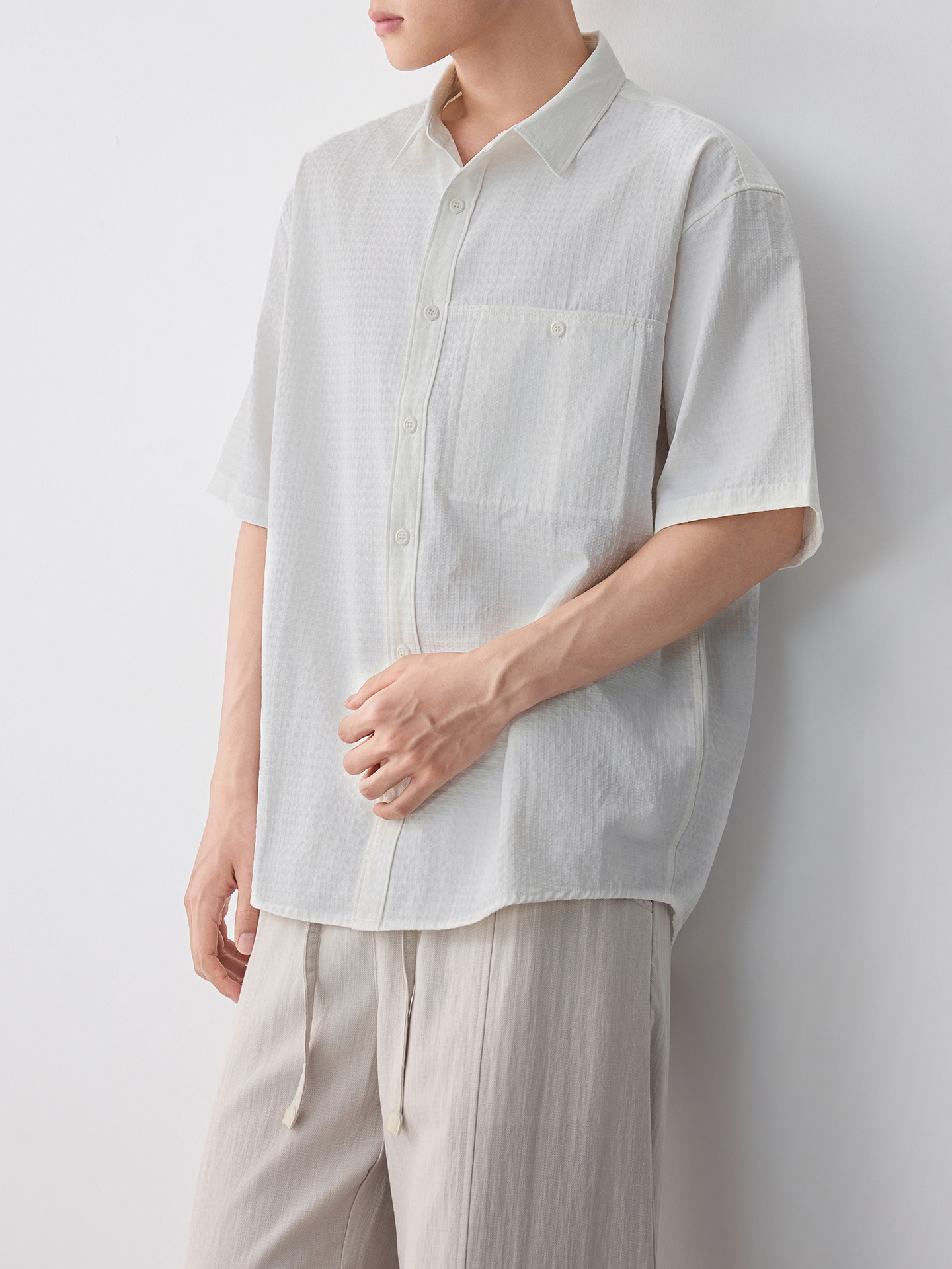 Áo sơ mi nam dài tay công sở chất liệu cotton phom thường — trắng