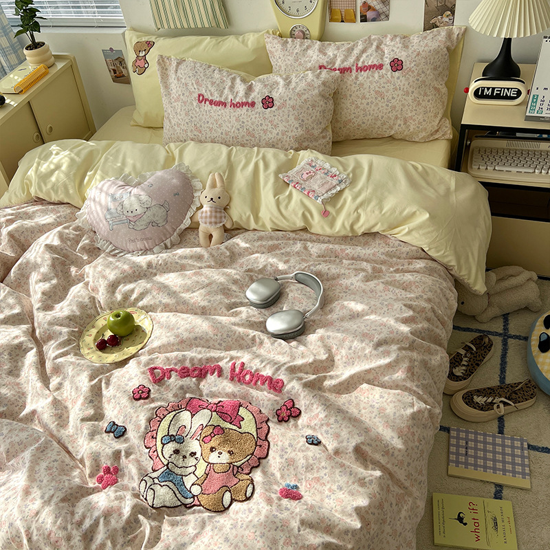 꽃무늬 토끼 곰