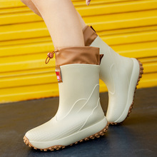 �羳ԇԇ��Ь�к�����m�⴩�ٴ��H�ӱ�ůˮѥ��¶�I�����ˮ�zЬ