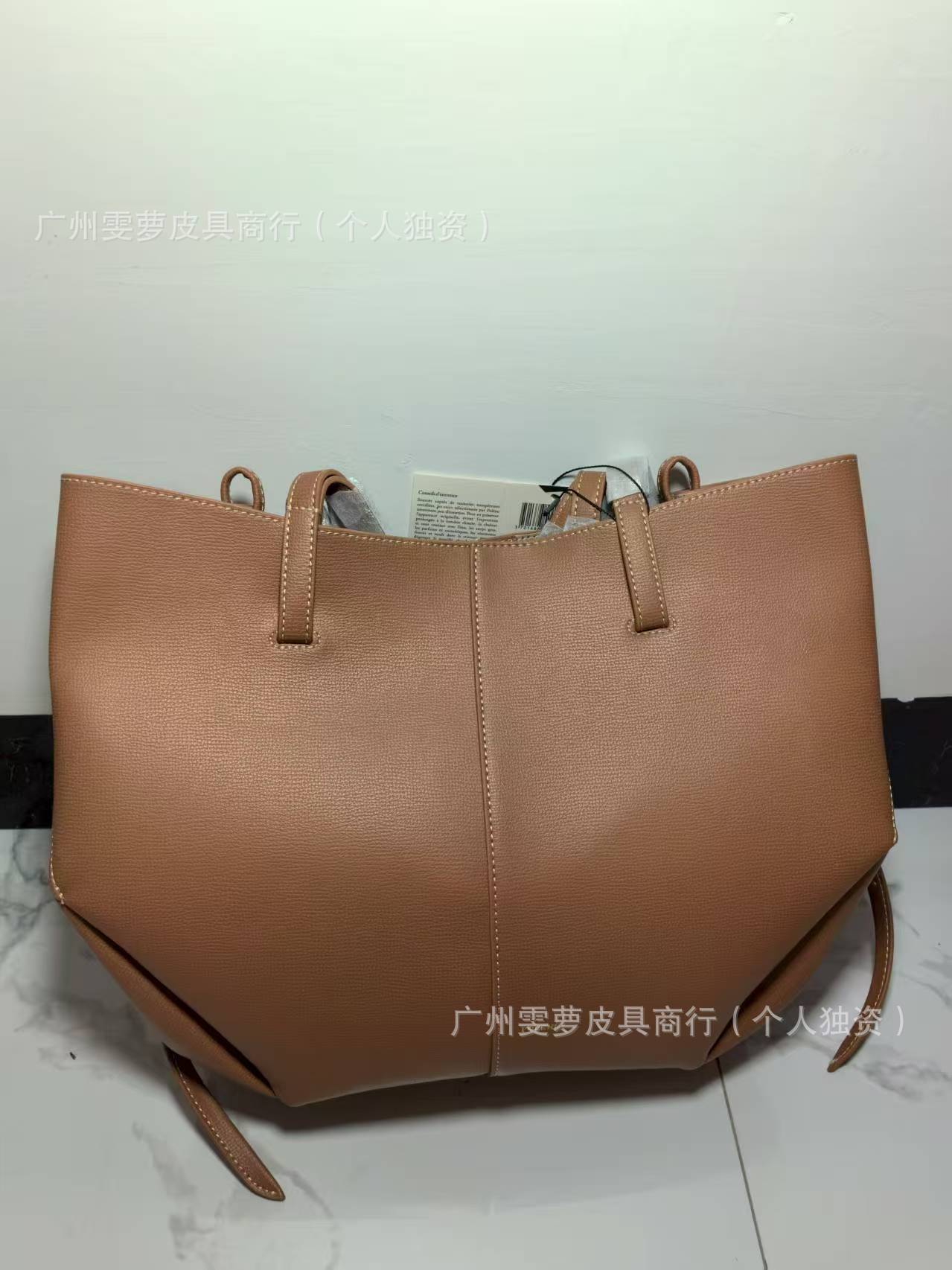 25新型ポレントートバッグ、ファッショナブルなハンドバッグ、高品質本革、大容量、レトロなウィングバッグ