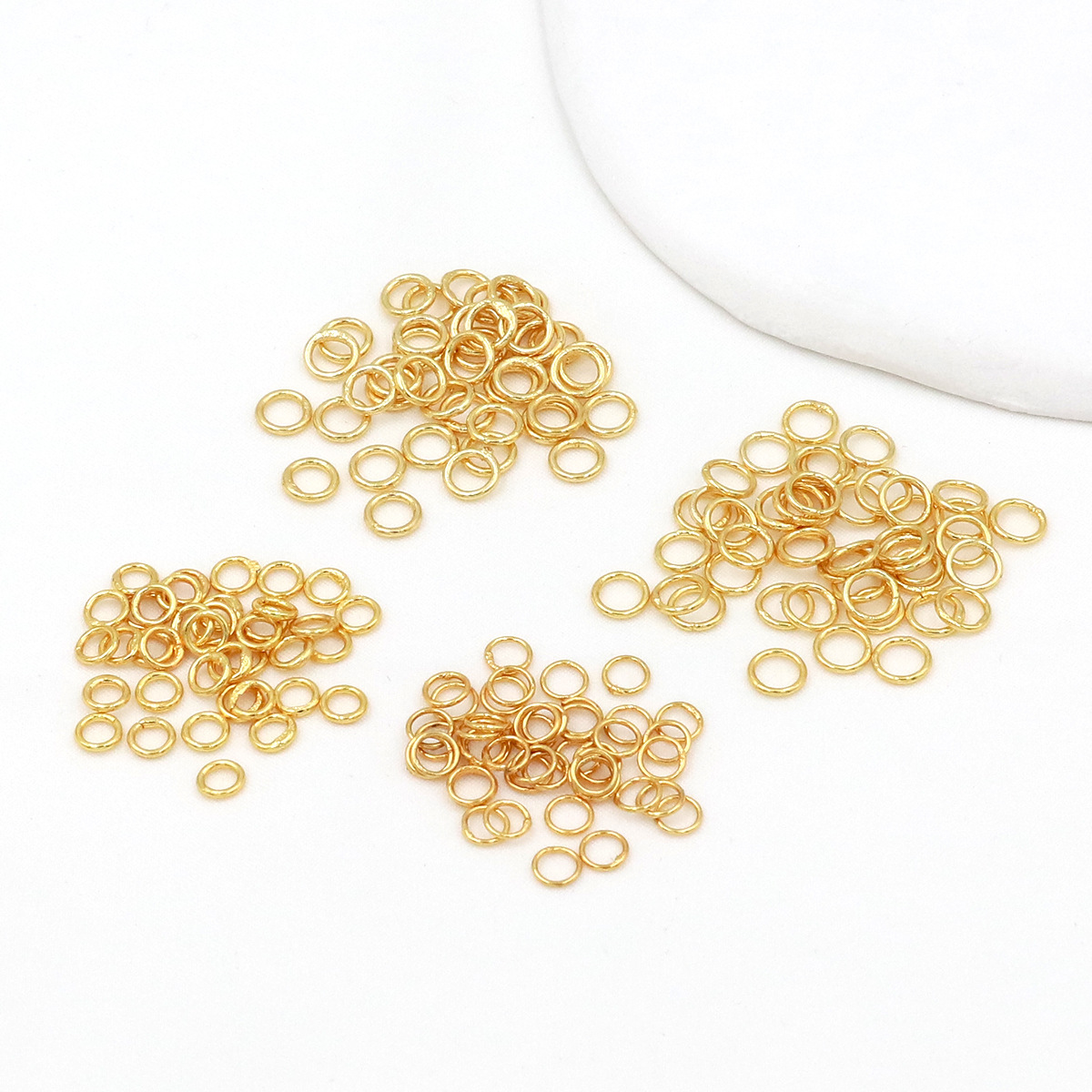 Copper-Plated 18K Real Gold Welded Closed Ring 14K Gold-Filled Color-Preserving Copper Ring Flat Ring DIY Bracelet Connecting Ring B05