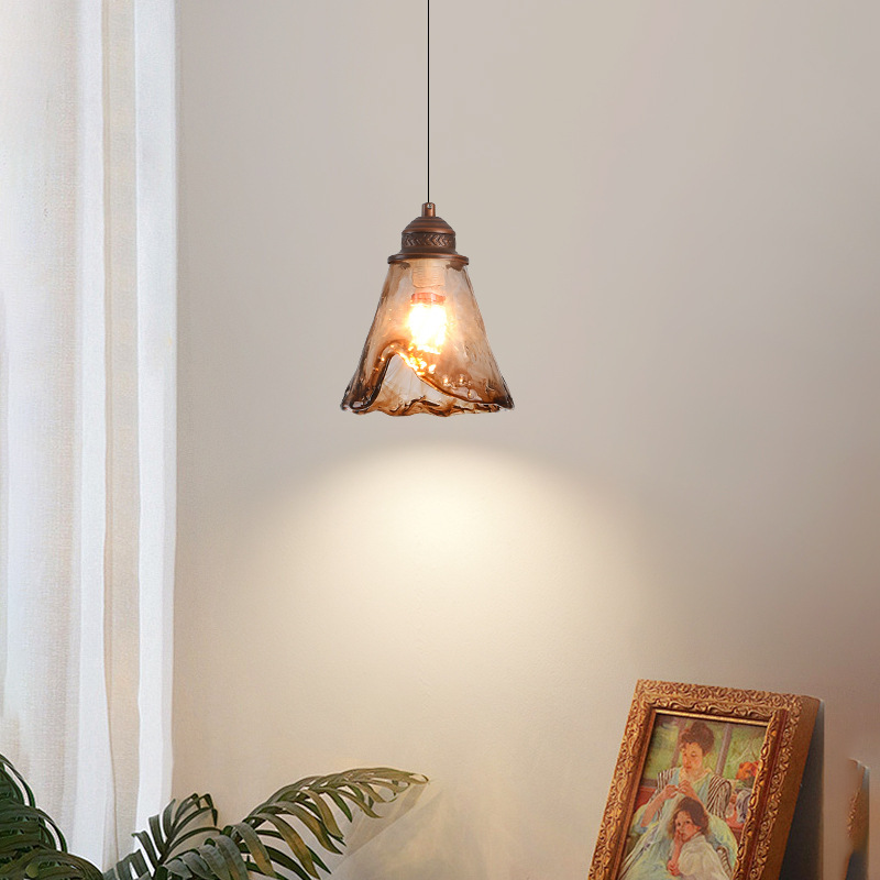 Elevación de lámparas de escritorio faro medieval francés bar pequeño chandelier comercial lámparas chandelier residencial estilo antiguo puede cabecera de cama de hotel