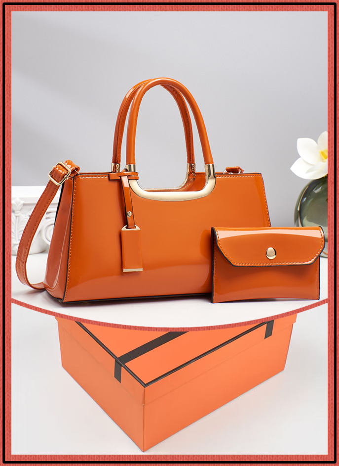 2025 New Simple Fashion Patent Leather Glossy Women's Bag Bridal Wedding Crossbody Handbag Evening Clutch - Thumbnail 6