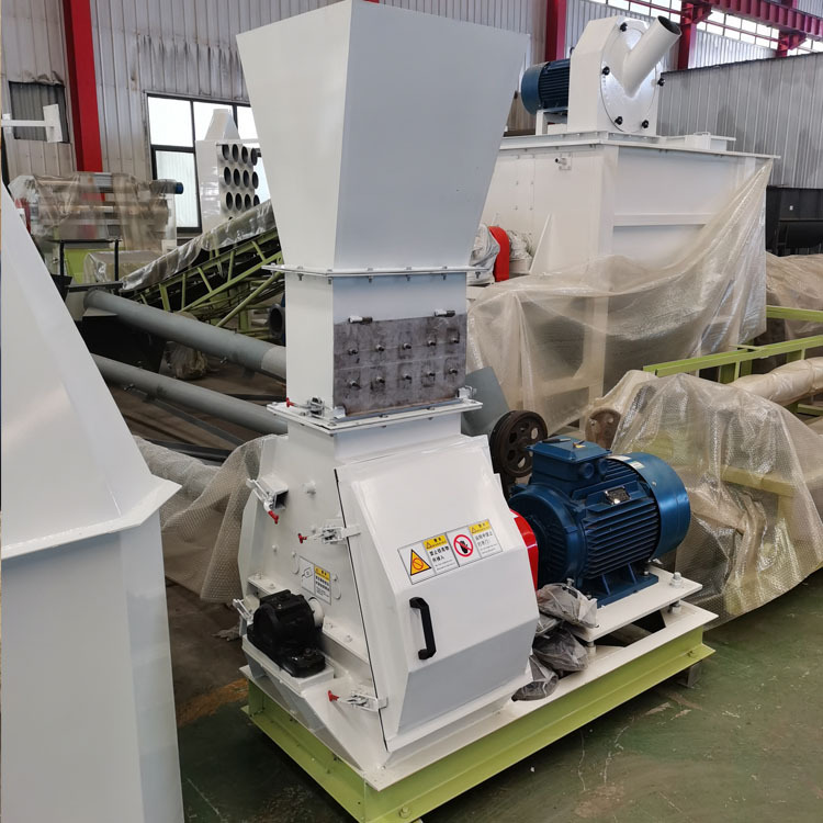 双鹤水滴式饲料稻壳粉碎机 玉米芯粉碎机 带除铁功能的粉碎机