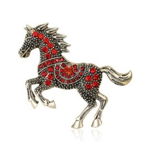 热销时尚轻奢复古珐琅骏马水钻胸针 百搭防走光服饰胸花饰品别针