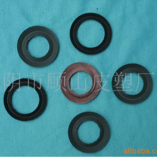 大量供应各种规格牛皮碗，密封圈（头层黄牛皮）