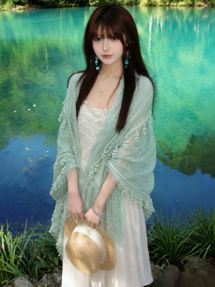 Mint tassel