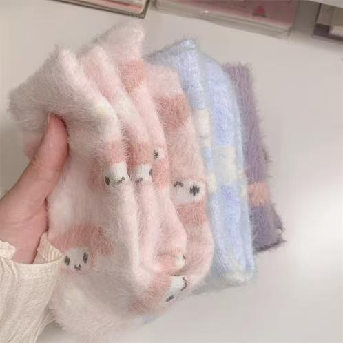 Sanrio My Melody Cinnamoroll Mink Velvet Socks for Women, Autumn and Winter Warm Home Floor Socks, Thick Sanrio My Melody Cinnamoroll Mink Velvet Socks for Women, Autumn and Winter Warm Home Floor Socks, Thick