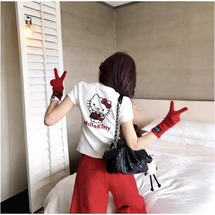 ��ʽKitty؈ӡ�������ɫ����t��Ů2026�ļ��¿����������@������