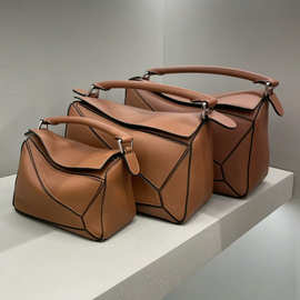 严选跨境2025新款罗家puzzle几何包mini手提包单肩斜挎软皮枕头包