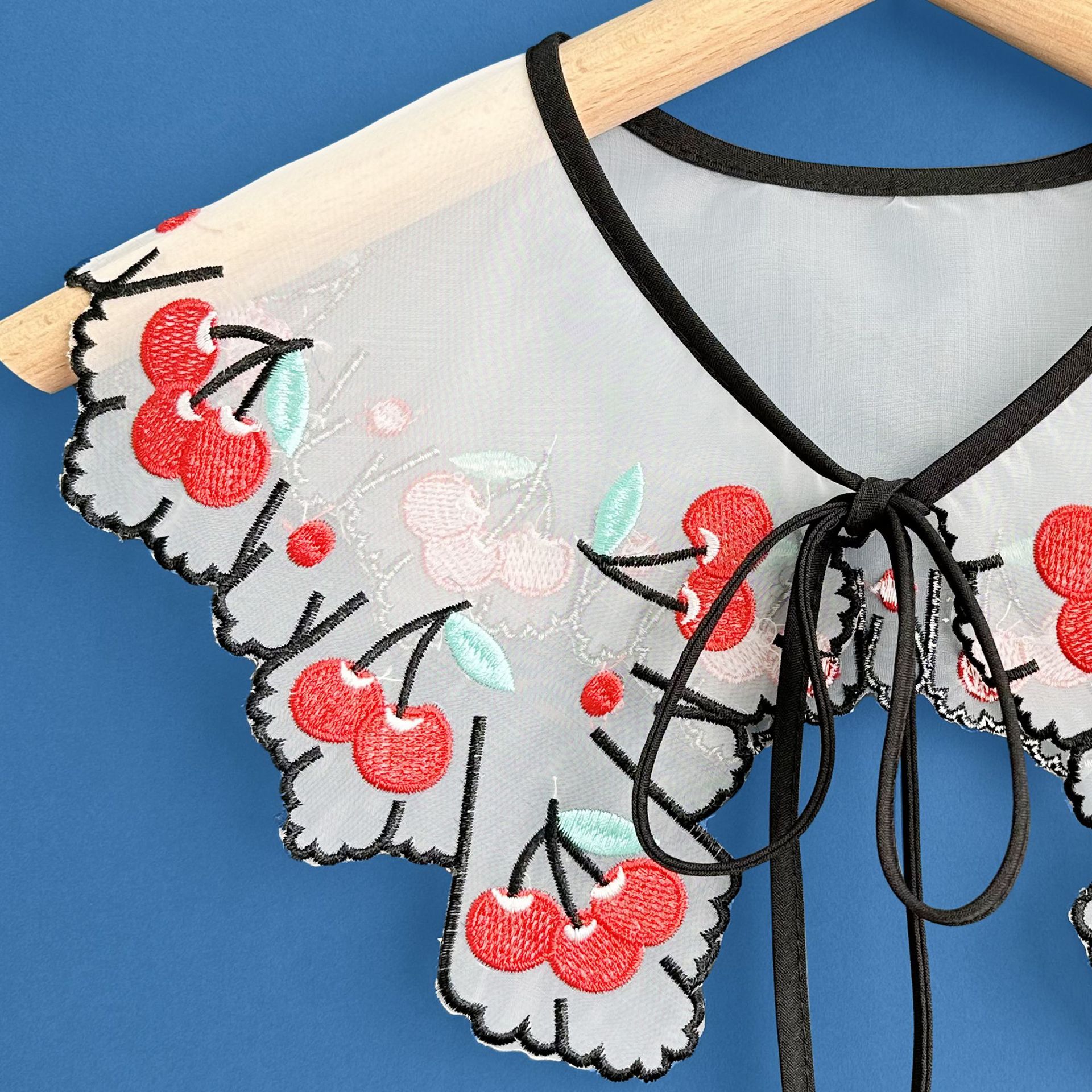 Cross-border popular organza cereza bordada con cordones arco collar falso collar chal Decoración Ropa de los niños de las mujeres del todo-fósforo