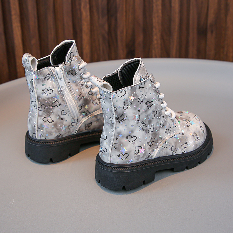 Botas infantis Martin de cano médio com estampa de couro brilhante, novas botas infantis Martin para meninas, botas de cano médio da moda para meninos, outono/inverno 2024_voghion.com