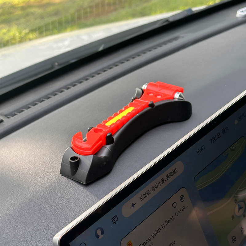Car Safety Hammer Car-Mounted Multi-Functional Double-Headed Metal Hammer with Cutter to Escape and Save Lives Emergency Window-Breaking Artifact Wholesale