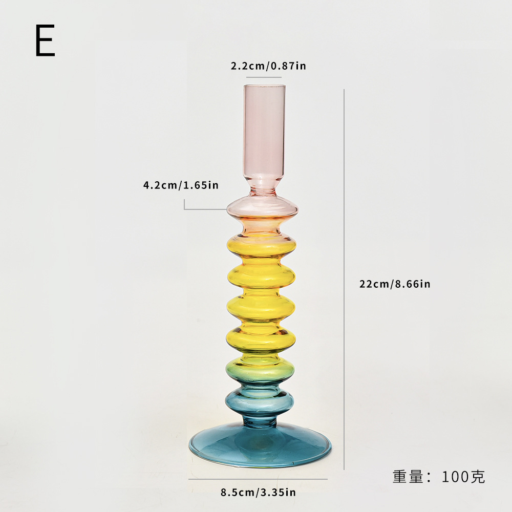 Creativo candelabros de vidrio de color de estilo europeo, adornos para el hogar, accesorios de tiro de boda, fábrica de candelabros de color de contraste retro al por mayor
