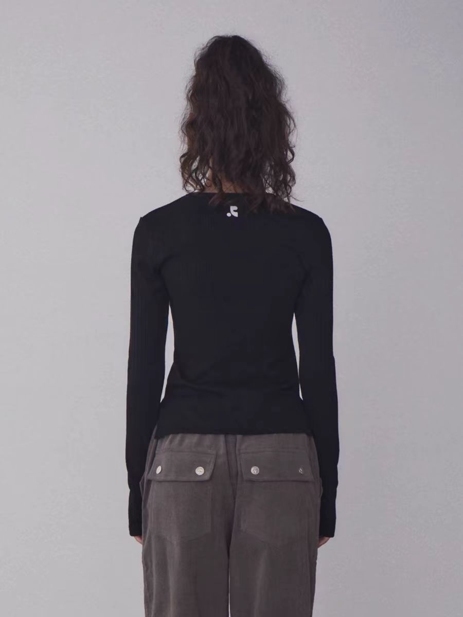 現物韓国restandrecreationアルファベット刺繍丸首長袖tシャツ女性RR修身カーディガン秋