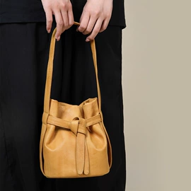 女士斜挎包;女士单肩包;女士手提包