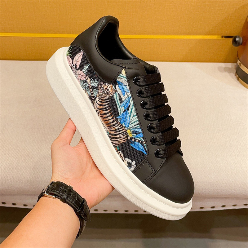 Mark Gucci French Luxury Men's Shoes 2025 New Fashion Versatile Casual Sneakers Thick-Soled Height-Increasing White Shoes Mark Gucci French Luxury Men's Shoes 2025 New Fashion Versatile Casual Sneakers Thick-Soled Height-Increasing White Shoes