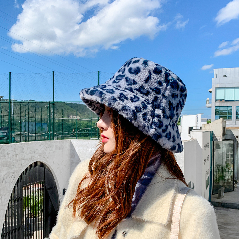 Unisex Streetwear Leopard Flat Eaves Bucket Hat display picture 10