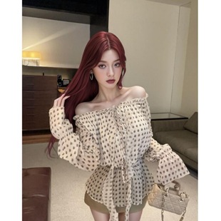 �羳���Q�����Ըв��cһ�ּ��r��Ů�bϵ�����＾�L���r�������@��