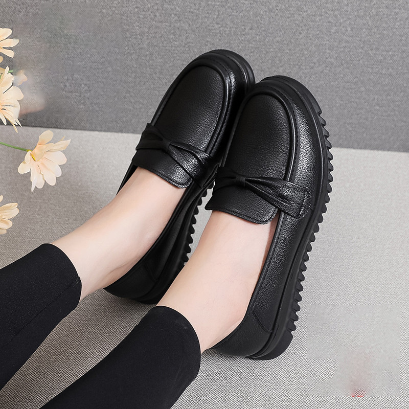 New Women's With Soft Soles, Breathable Single For Middle-aged And Elderly, Non-slip Casual Leather Shoes, Flat-soled_vogvips.com