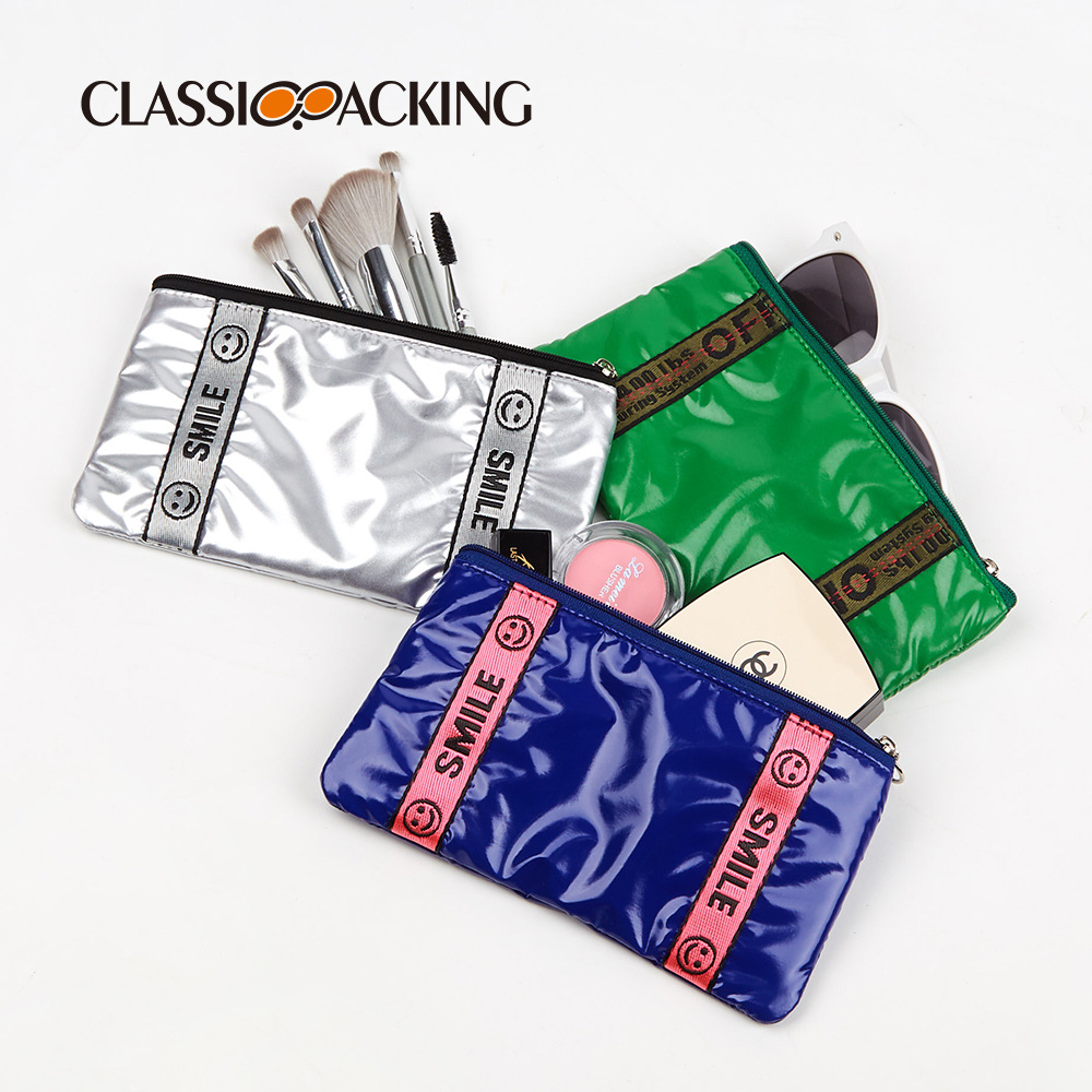 Suministro directo de fábrica Embrague de las mujeres transfronterizo popular Gran capacidad abajo bolsa de almacenamiento multifuncional cuidado de la piel bolsa de almacenamiento