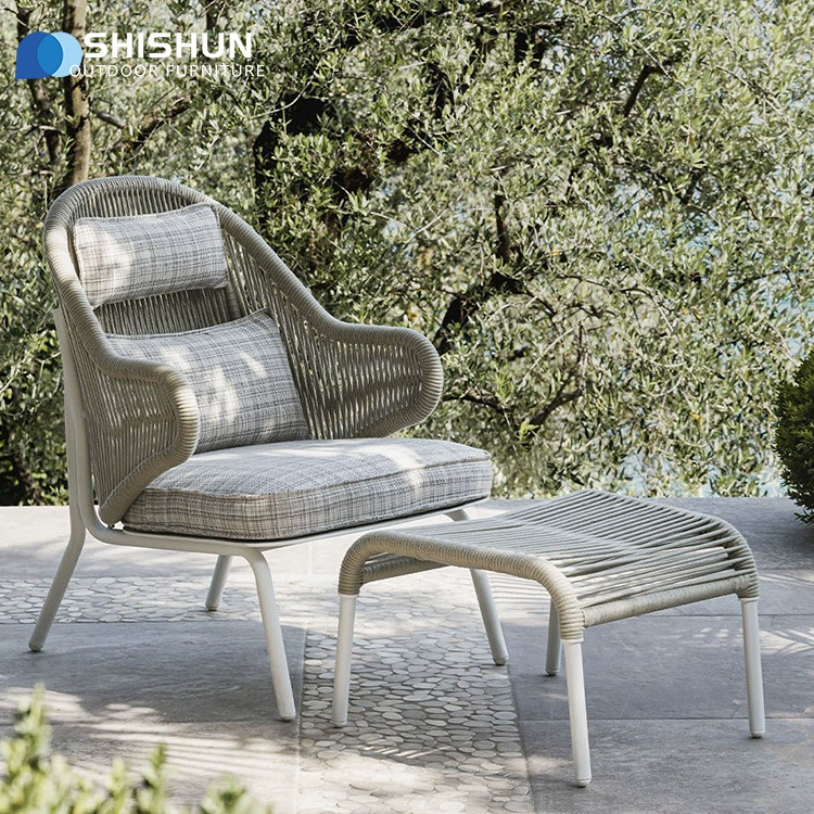 Уличное кресло из ротанга с высокой спинкой для террасы и сада