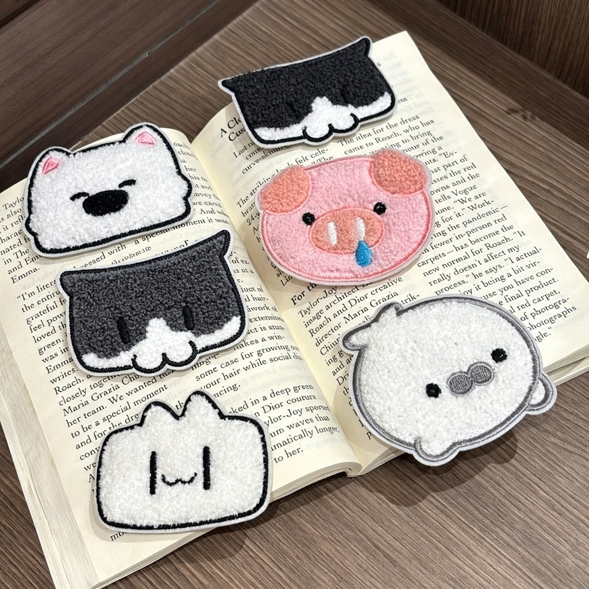Cute cartoon animal hair stickers, embroidered seamless bangs stickers for girls, hair tidying magic stickers