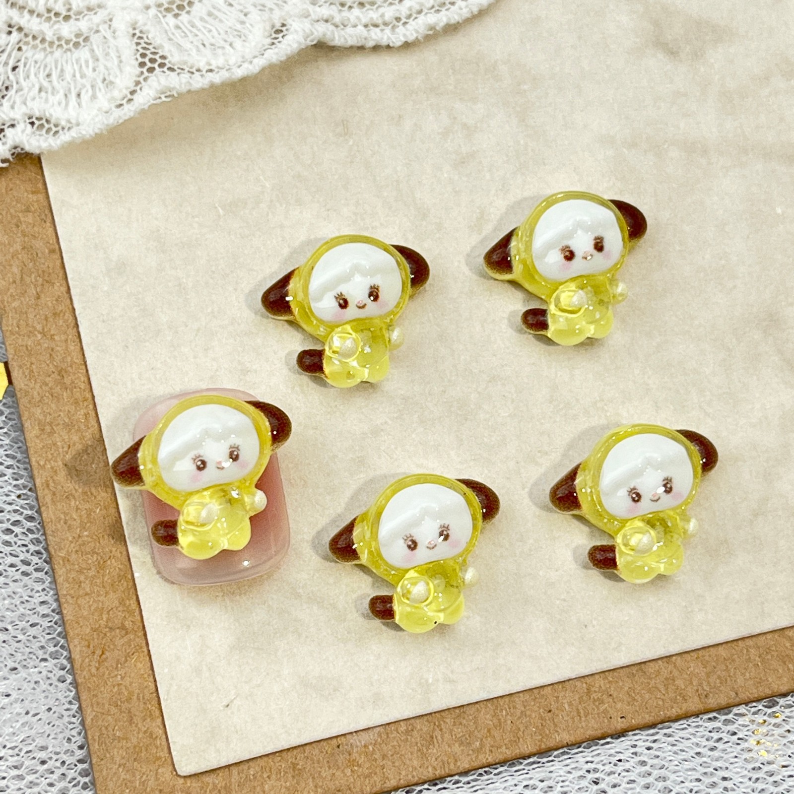 #5 얼음 노란색 옷