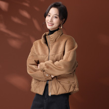 妈妈冬装2025新款时尚轻薄羽绒服中老年女冬季洋气短款毛呢外套