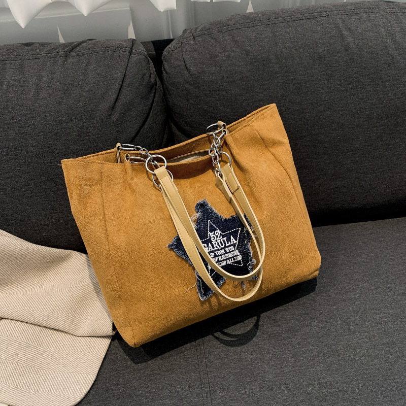 Gran capacidad de transporte 2024 nueva moda extranjera estilo simple personalidad de estrellas de bordes de lana bolso de hombro bolso de peluche de seda