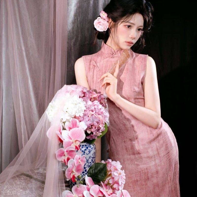 New Style Studio Photography Clothing: Personal Vintage Chinese-Style Retro Home Wear with a Cool Vibe, Pink Girl's National Style Qipao for Photo Shoots