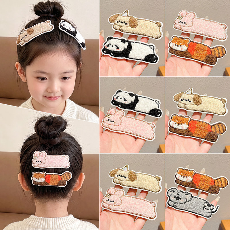 Cute animal-themed hair clips with Velcro fasteners, perfect for children's side bangs and back-of-the-head styling, a must-have hair accessory for tidying up messy hair