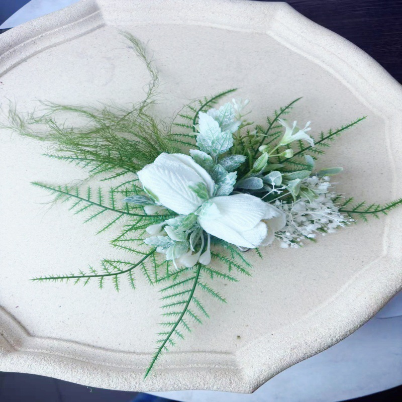 튤립 새 머리핀