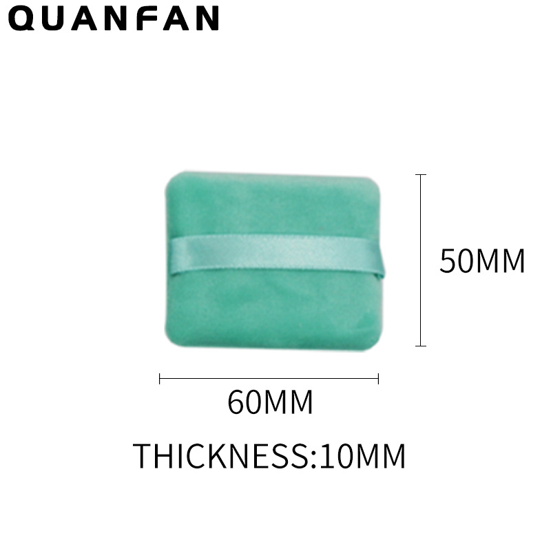 Suministro directo transfronterizo triángulo pequeño cuadrado redondo corazón melocotón polvo seco miel en polvo maquillaje multicolor material de pelo corto súper suave