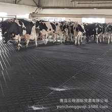 防止牛脚打滑橡胶垫 挤奶厅方块纹垫 牛脚防滑垫耐胶板青岛云程