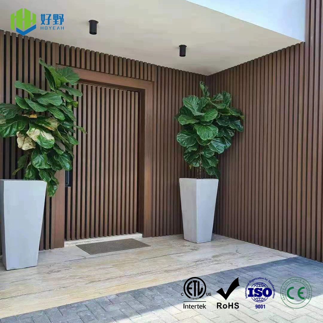 Панели из пластика под дерево для наружных работ: для стен, потолков, ограждений и перил.