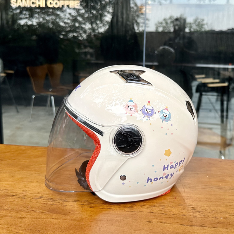 New National Standard 3C children's electric battery car helmet boys and girls Four Seasons cute full helmet Summer Winter helmet