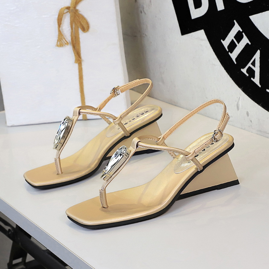 French Design Women's Wedge Sandals With Rhinestones And Straps_voghion.com