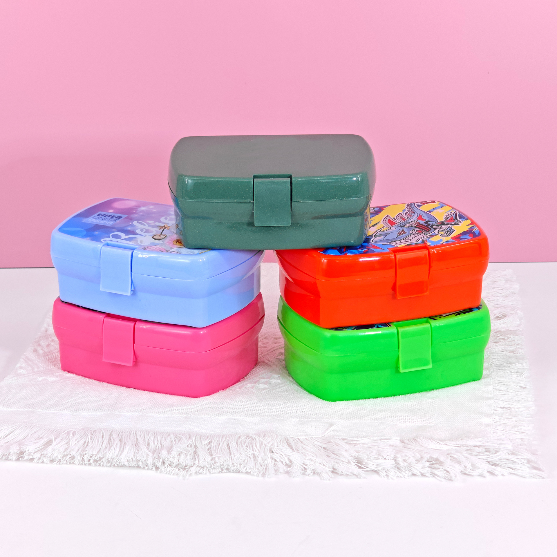 Customizado caja de comidas de plástico de doble capa de niños lindos dibujos animados portátiles caja de comidas de estilo japonés