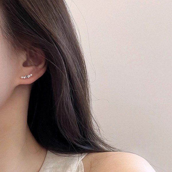 Fashionable cute elegant small sophisticated design earrings from…