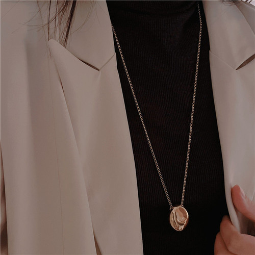 High-end 18K non-fading water drop geometric ins style personality extremely simple light luxury niche sweater chain necklace long style