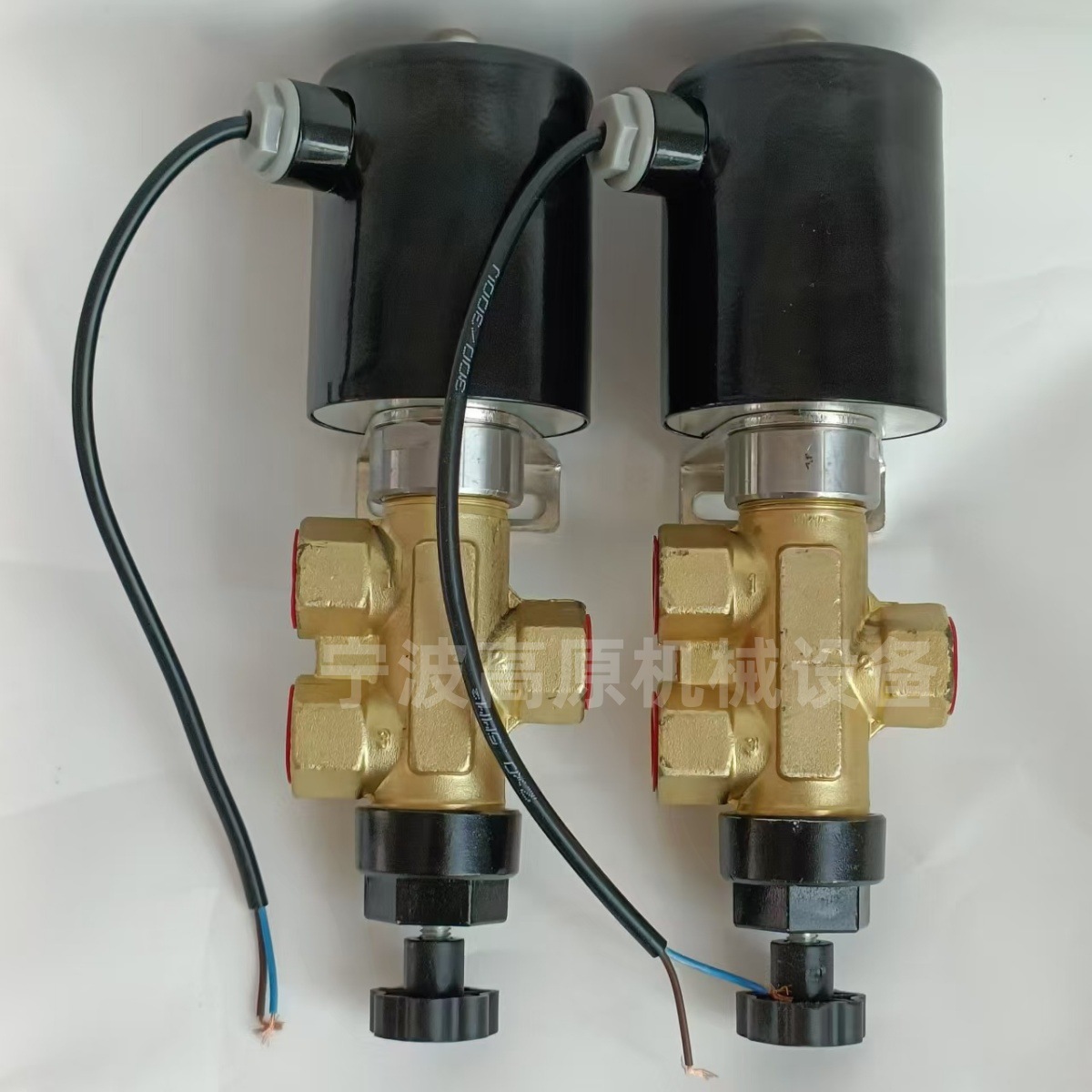 A102ED DN15 二位四通电磁换向阀 二位四通电磁阀 两位四通电磁阀