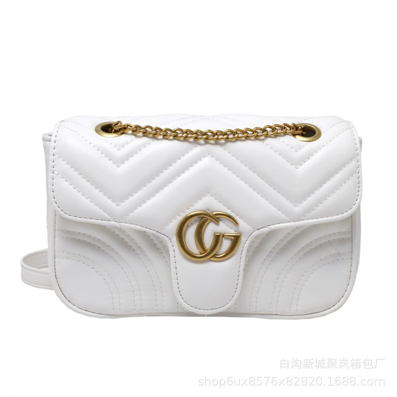 Сумка через плечо (в стиле chanel) с ромбовидной стёжкой, цепочный ремень, несколько цветов